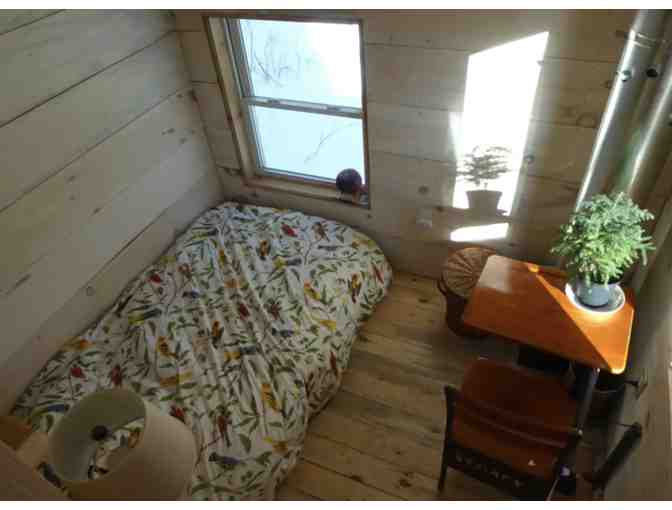 5-Night Handbuilt Cabin Retreat for Vermont Adventures