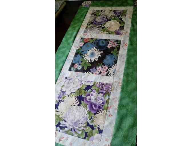 Quilted Table Runner Handmade by MCS Grandparent