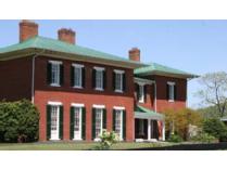 Overnight Stay at Marriott Ranch (Hume, VA)