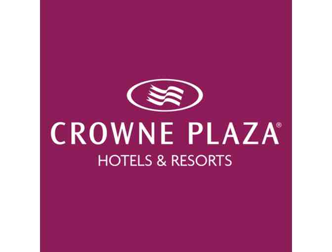 1 Weekend Night Stay and Breakfast for 2 at Crowne Plaza Dulles Airport