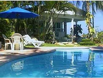 Relax Poolside at Villa Ladomar - Acapulco, Mexico 4BR/4Bath/4 Nights