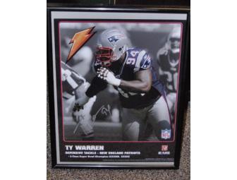 Ty Warren Autograph Photo: 2x Patriots Superbowl Player