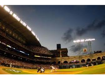 Ultimate Houston Astros Fan Package Includes Batting Practice on the Field!