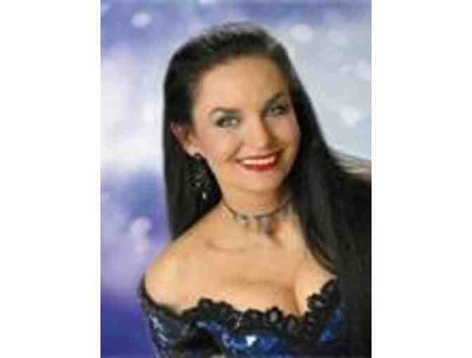 Crystal Gayle Concert & Dinner for 2 at Dosey Doe (Houston Area)