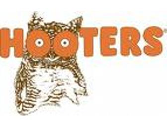 $100 in Gift Cards to Hooters