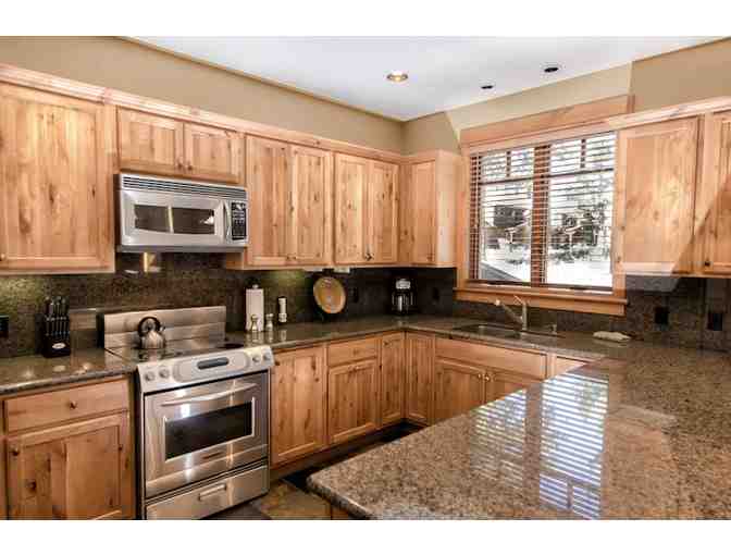 2BR, 2.5BA Townhome: Deeded Fractional Ownership in Truckee Lake Tahoe - Photo 3