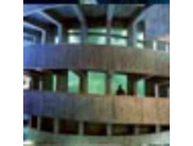 2 Admission Passes to the New England Aquarium