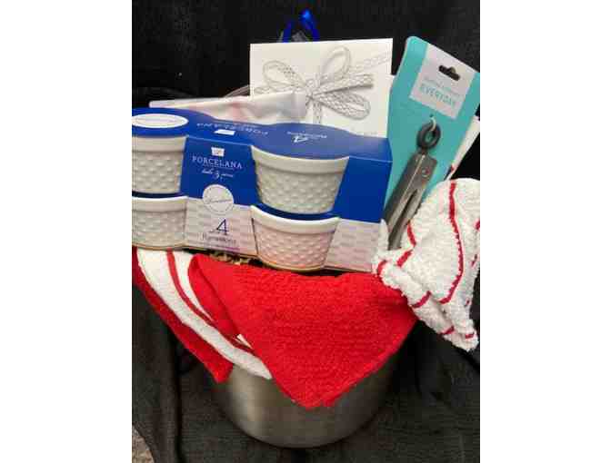 Gift Basket and $50 Gift Card to New England Seafood