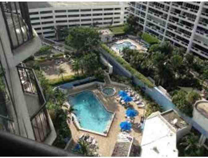 Miami Marriott Biscayne Bay Hotel/Seaquarium Dolphin Odyssey