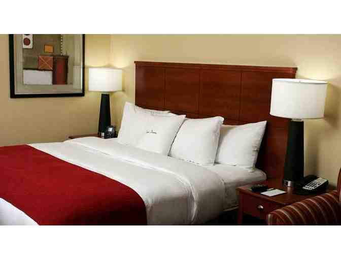 Double Tree by Hilton in Hilton Overnight Stay-Holland, MI