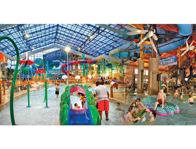 Zehnder's Splash Village Hotel & Waterpark: Family Overnight (4) Passes (Frankenmuth, MI)