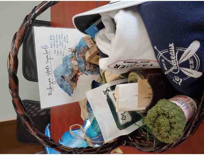 Pure Michigan Basket