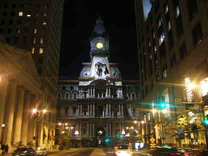1-Night Getaway to Philadelphia with Guided Tour