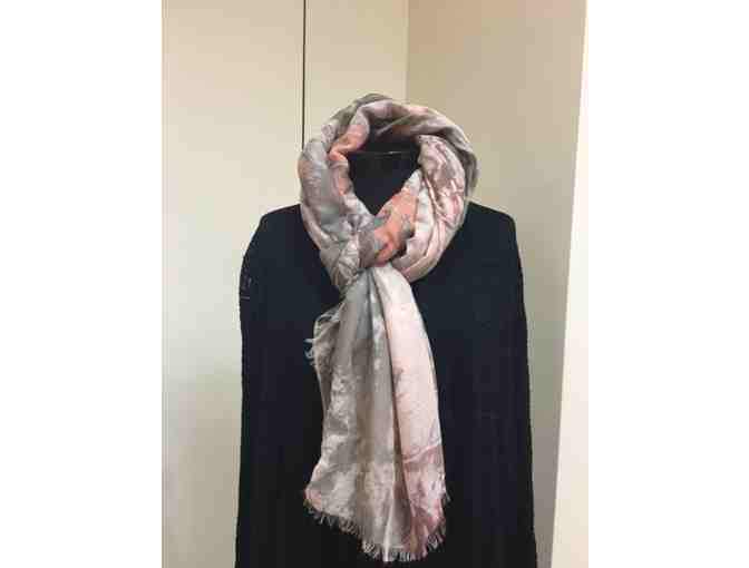 Woven Mauve Scarf from Eleganza Boutique