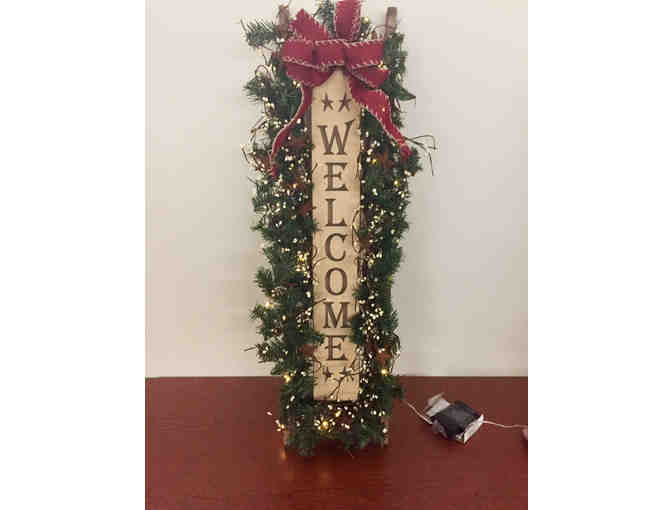 Lighted Holiday Welcome Sign