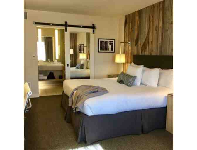 Paradox - One (1) Night Stay + $50 to Solaire Restaurant & Bar