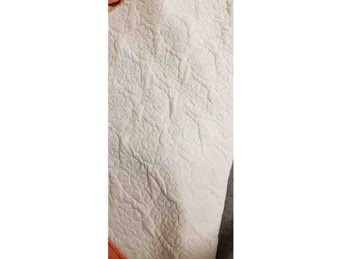 Peaches and Cream Quilt - Twin