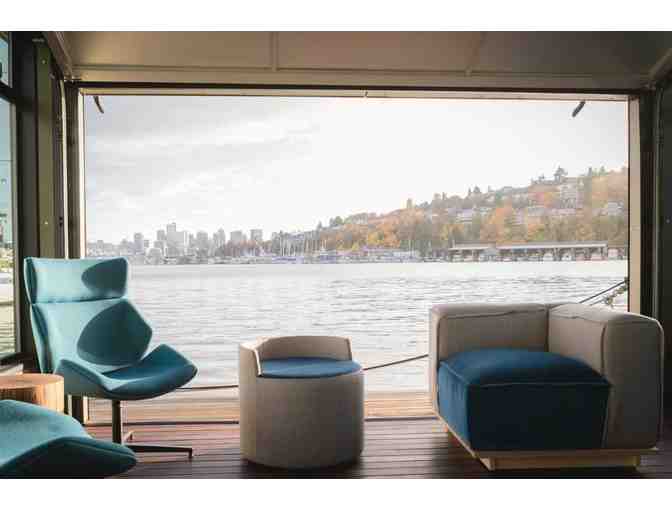 'Sleepless in Seattle' -  Houseboat Staycation