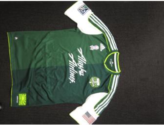 Portland Timbers 2012 Breast Cancer Awareness jersey signed by Jack Jewsbury - Photo 2