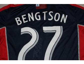 Jerry Bengtson #27 navy jersey w/ leukemia awareness ribbon