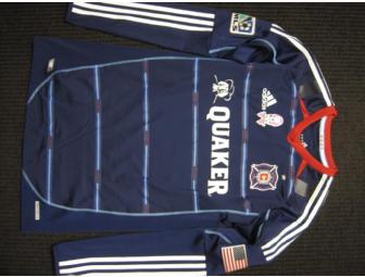 Chicago Fire 2012 Breast Cancer Awareness jesrey signed by Dominic Oduro