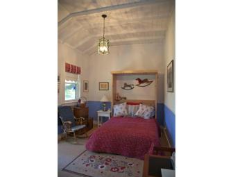 Listen to the Waves at Castle Rock Cottage in Mendocino for 3 Glorious Days and Starry Nights!