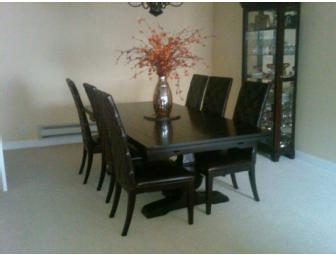 A San Francisco Special: Giants & deYoung Tix, Dinner at Bursa & 3 Nights for 2 in a City Condo