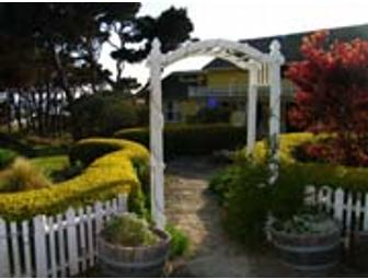 Sea Cove: 2 Nights in a Cape-Cod Home at the Sea (sleeps 8)