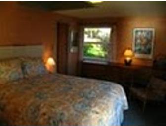 Sea Cove: 2 Nights in a Cape-Cod Home at the Sea (sleeps 8)