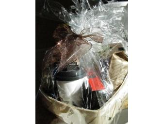 Thanksgiving Coffee Company Deluxe Gift Basket