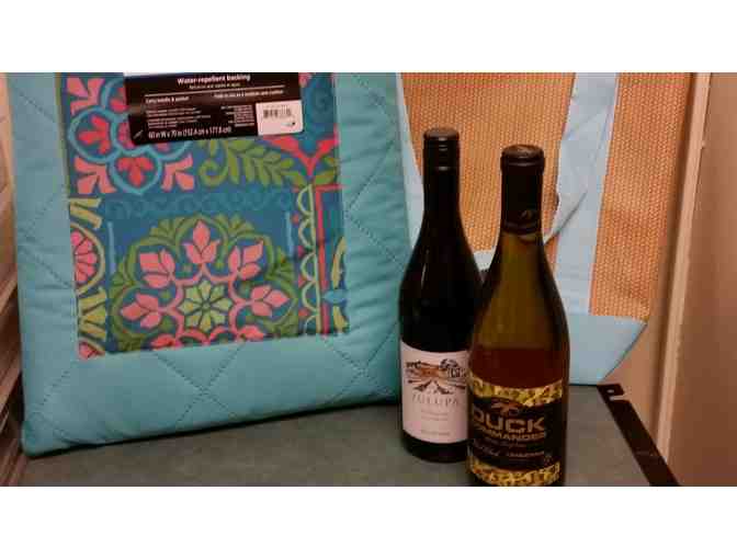 Pick a wine...Pic-a-nic - courtesy of Alkies Liquors and Friends of the MMH Foundation