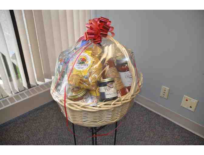 Busch's Michigan Theme Gift Basket