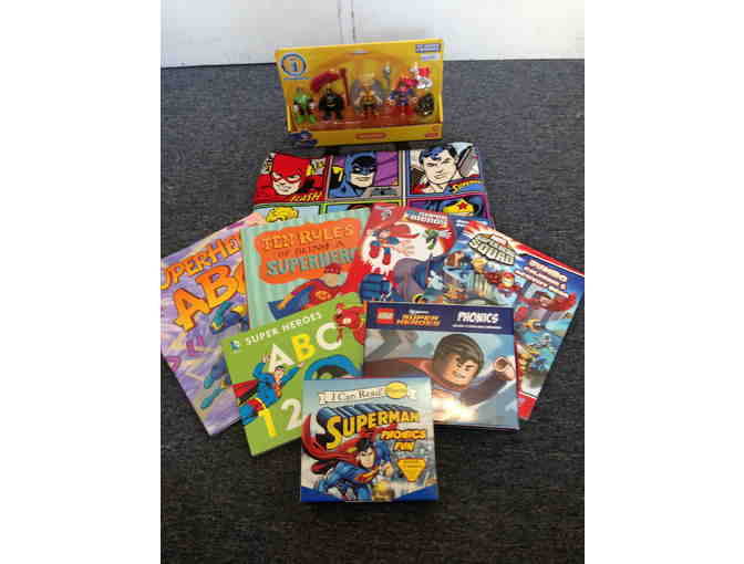 Super Heroes Bag of Books and Figures