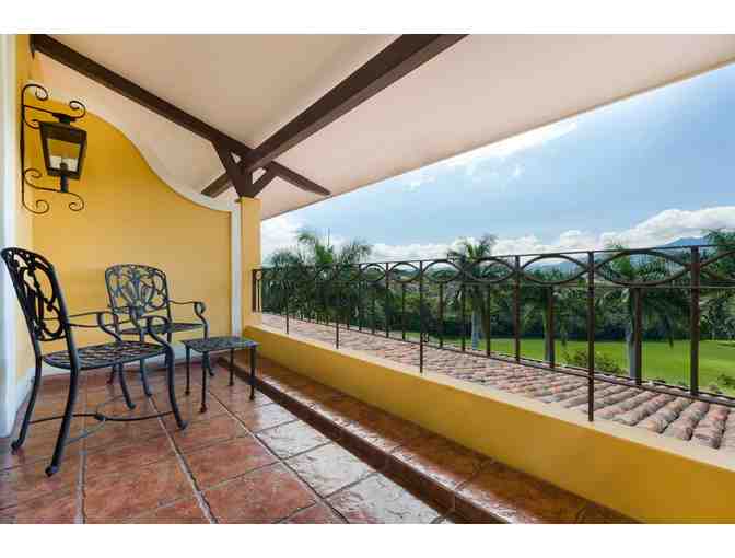 3 Fabulous Nights in the "City of Flowers" for 2 - Photo 3