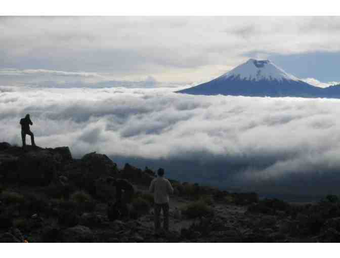 Ecuador Trekking the Adventure of Volcanoes: 8 Day Getaway for Two