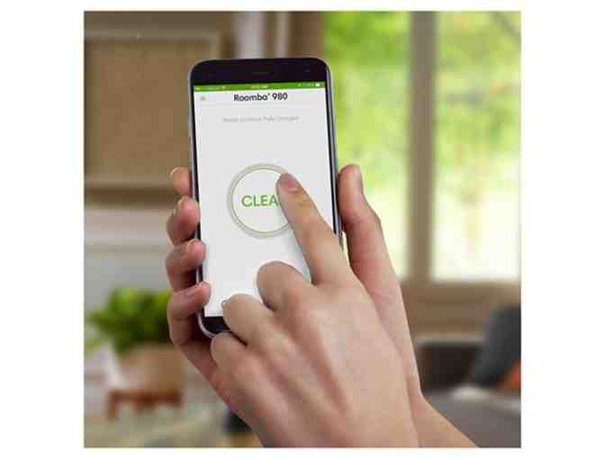 iRobot Roomba 980 Vacuuming Robot