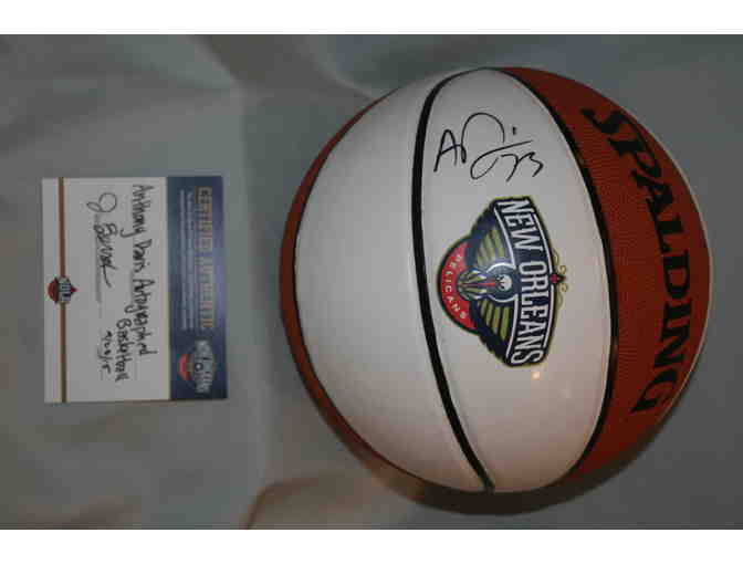 New Orleans Pelicans Signed Anthony Davis Basketball!