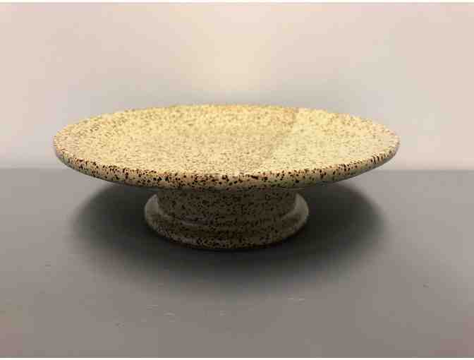 Pedestal 1, Carole Allen (Stoneware, 7.5' x 2.25')