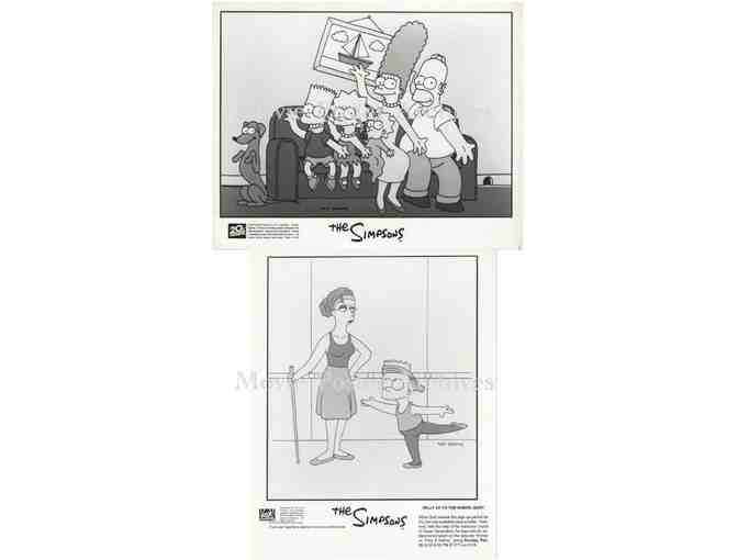 SIMPSONS, 8x10 studio and local stills Homer, Marge, Lisa, Maggie and Bart.