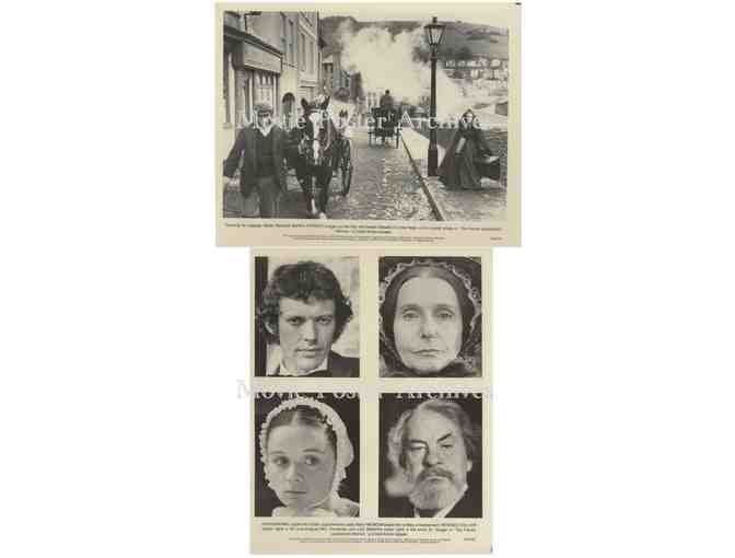 FRENCH LIEUTENANTS WOMAN, 1981, 8x10 production stills, Meryl Streep, Jeremy Irons
