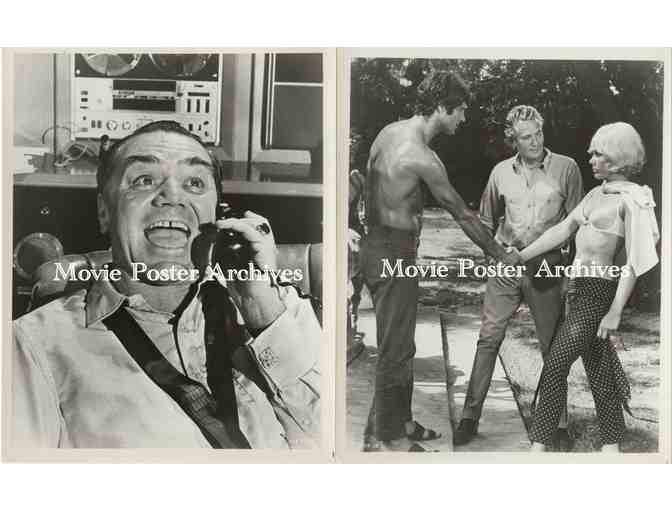 LEGEND OF LYLAH CLARE, 1968, 8x10 production stills, Kim Novak, Peter Finch, Ernest Borgnine
