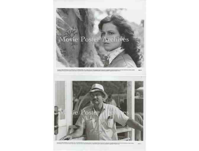GORILLAS IN THE MIST, 1988, movie stills, Sigourney Weaver, Bryan Brown