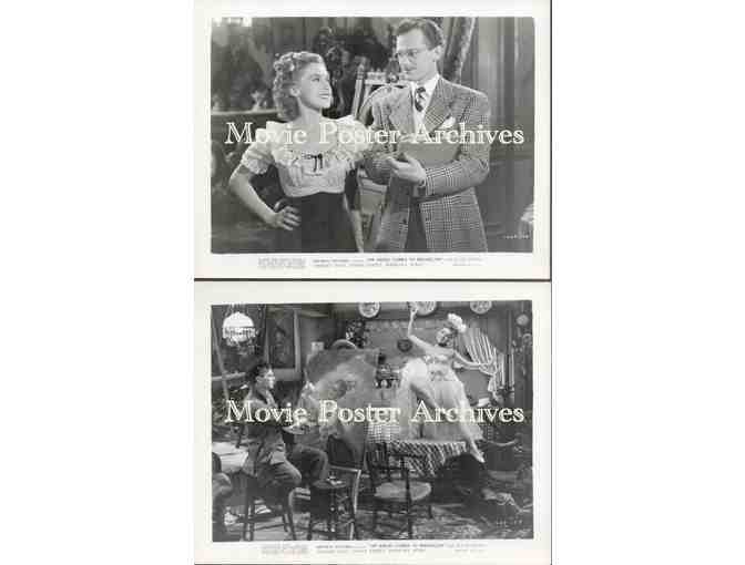 AN ANGEL COMES TO BROOKLYN, 1945, movie stills, Kaye Dowd, Robert Duke
