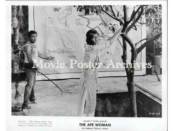 APE WOMAN, 1964, movie stills, Ugo Tognazzi, Annie Girardot