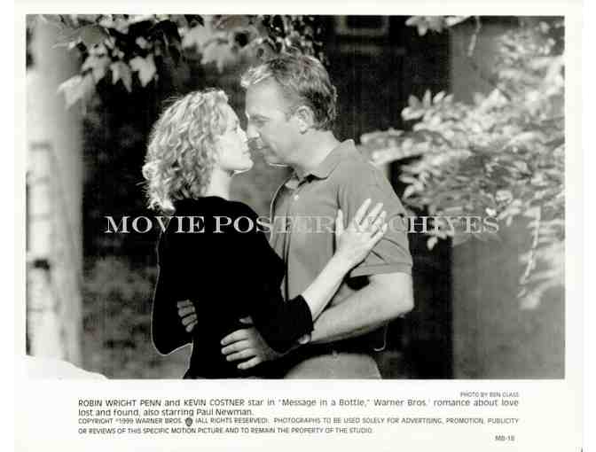 MESSAGE IN A BOTTLE, 1999, movie stills, Kevin Costner, Robin Wright