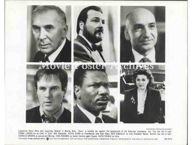 DAVE, 1993, movie stills, Kevin Kline, Sigourney Weaver, Frank Langella