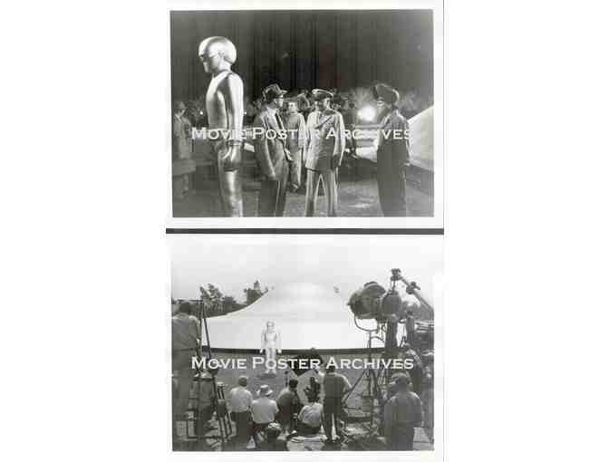 DAY THE EARTH STOOD STILL, 1951, movie stills-NSS, Michael Rennie, Patricia Neal