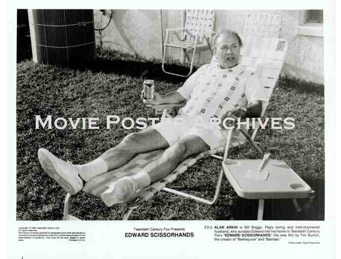 EDWARD SCISSORHANDS, 1990, movie stills, Johnny Depp, Winona Ryder