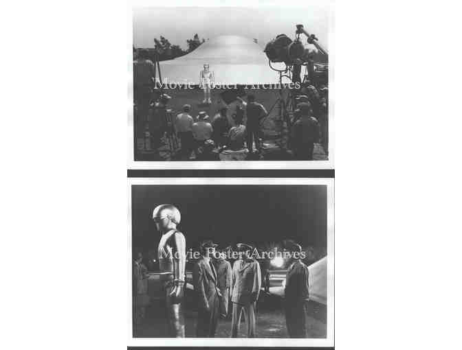 DAY THE EARTH STOOD STILL, 1951, GROUP B, movie stills, Michael Rennie