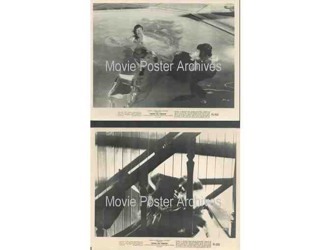 POINT OF TERROR, 1971, movie stills, Peter Carpenter, Dyanne Thorne